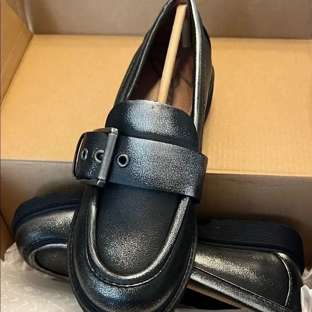 Zodiac Shimmering Black Loafers